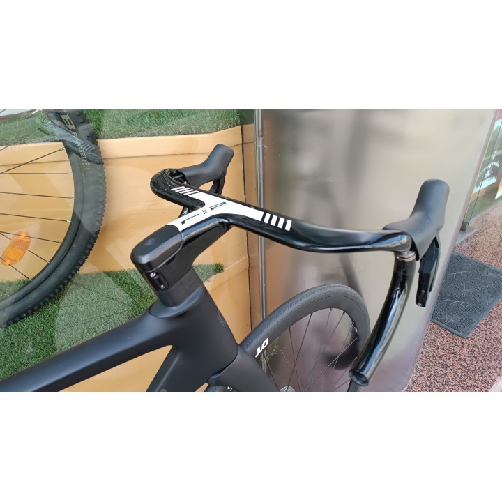 Bicicleta de carretera Mendiz F12 105 Di2