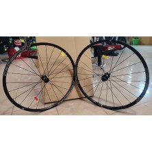 Juego de ruedas Mavic Crossmax disco 6 agujeros 29 Boost