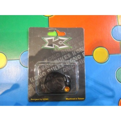 Abrazadera de tija 30.7 KCNC